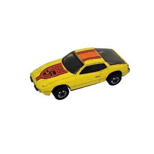 Up Front 924 Porsche Hot Wheels Enamel Yellow 1978 Blackwall Mattel